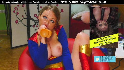 Live show - 17 August 2022 -  (2022-08-17 00-31-07) - Cosplay Tuesday - Supergirl